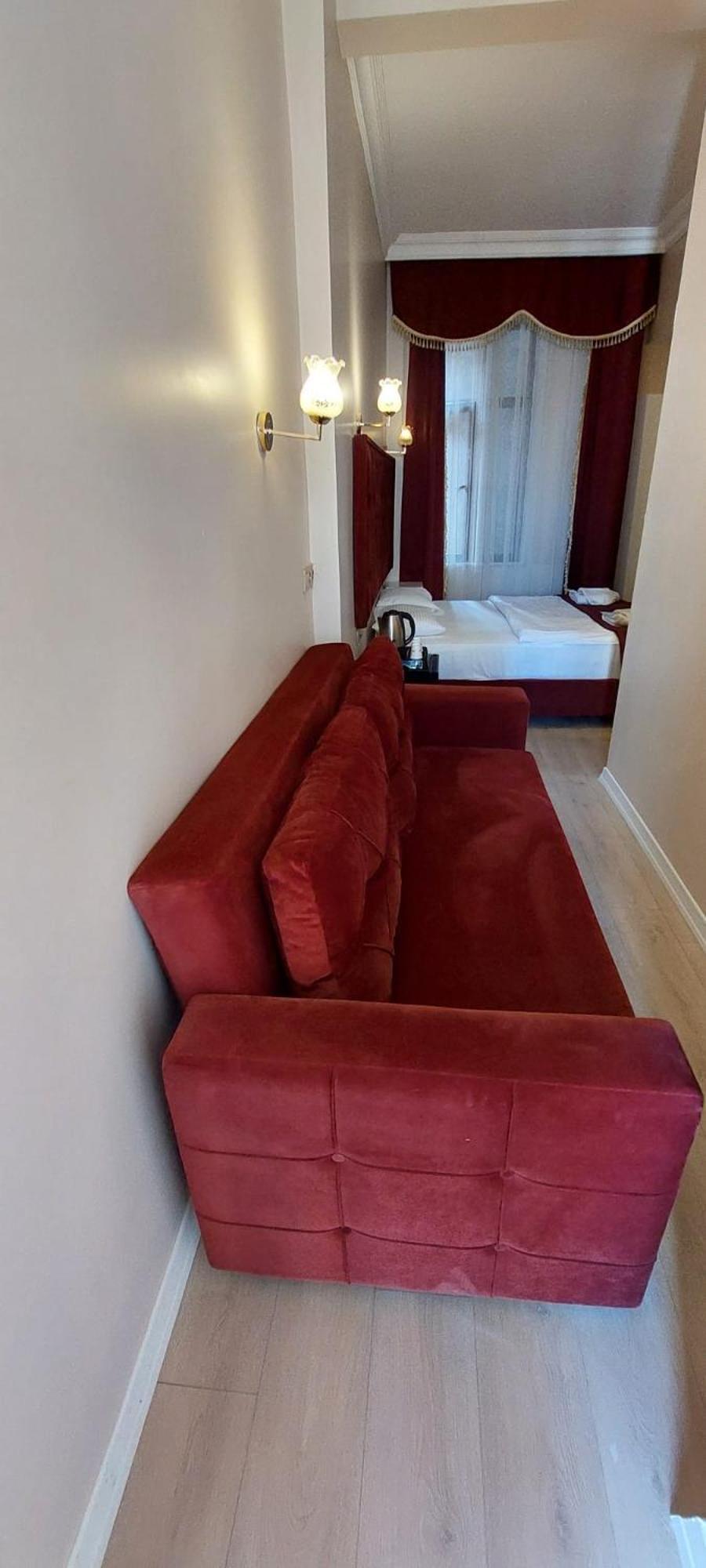 Hotel Boss To Taksim *